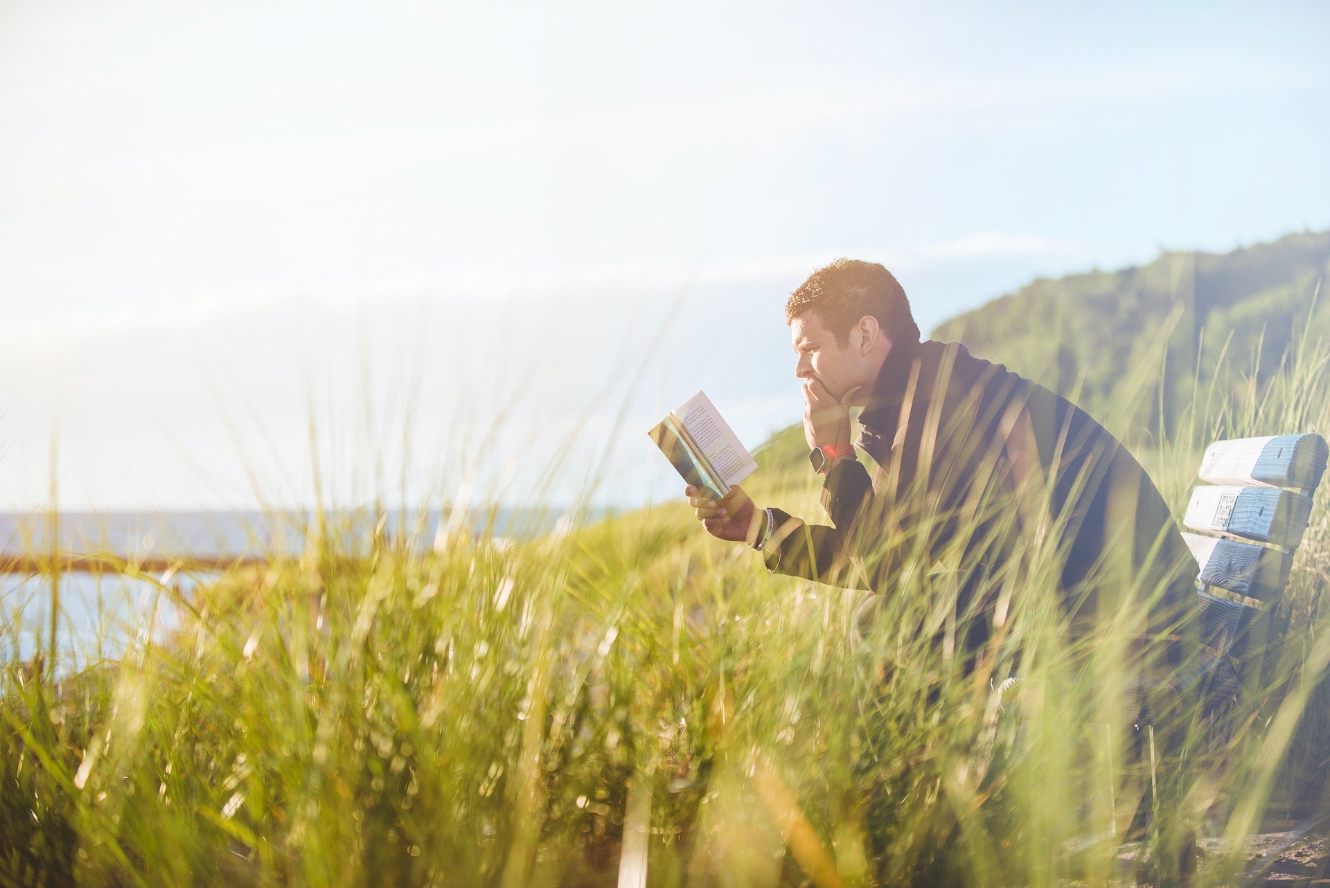 5 Books to Build Your Faith This Summer